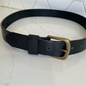 Duluth Trading Co Black Belt with Brass Buckle